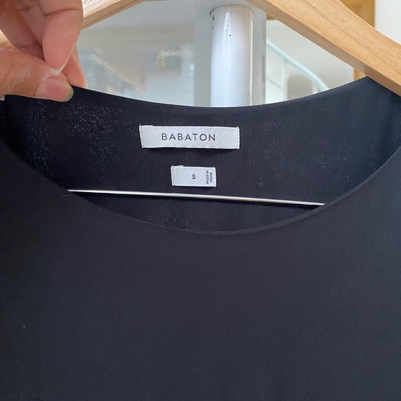 Super minimal Babaton shift dress - Picture 3 of 3